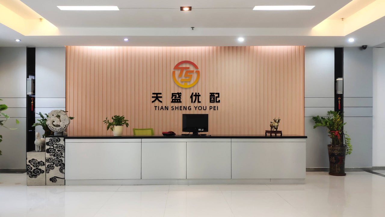 伍祥配资 和天王离婚的她，简直放飞自我...